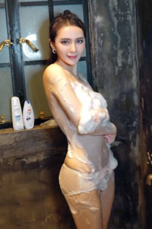 巨乳学院在线观看