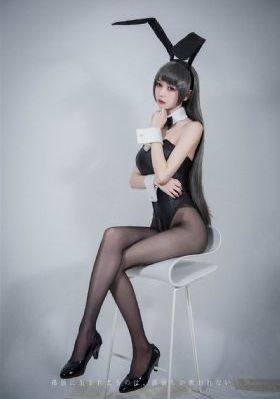 金甁梅